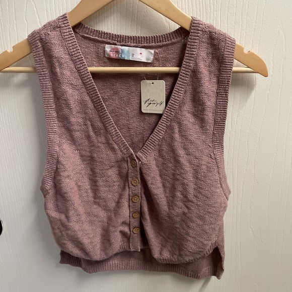 Free People Sweaters - Free People Beach Cropped Button Up Sweater NWT Boho Revival W XS